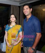 Nagma, Yuvraj Singh at the wedding reception of Priti Sapru in  Sun N Sand on July 10th 2008(2).jpg