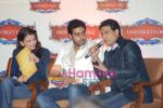 Aishwarya Rai, Abhishek Bachchan, Shiamak Davar at the Unforgettable Tour Press Meet in Taj Land_s End on July 11th 2008 (54).JPG