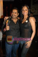 Shankar Mahadevan, Suneeta Rao at Suneeta Rao_s album Waqt launch in Hard Rock Cafe on 15th July 2008(42).JPG