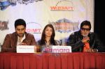 Abhishek Bachchan, Aishwarya Rai, Amitabh Bachchan at The Unforgettable Tour Press Conference at the Hilton Hotel in Toronto, Canada on July 17, 2008 (5).jpg