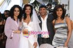 Kangana Ranaut, Mugdha Godse, Priyanka Chopra, Madhur Bhandarkar in Still from Fashion (9).JPG