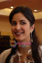 Katrina Kaif at the launch of the new collection _Aza_ on July 28th 2008 -san(10).JPG
