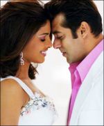 Salman Khan, Priyanka Chopra in a still from the movie God Tussi Great Ho (7).jpg