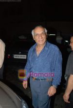 yash chopra at the Bachna Ae Haseeno special screening in Cinemax on 14th August 2008 (2).JPG