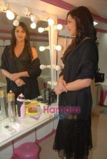 Esha Deol on the sets of Zee Tv_s Ek Se Badhkar Ek in Mira Raod on August 19th 2008 (40).JPG