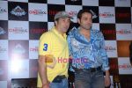 Bobby Deol and Sunny Deol promote Chamku at Cinemax Thane on 28th August 2008 (33).JPG