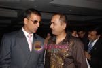 Akshay Kumar, Vipul Shah at Singh is Kinng Success Bash in Taj Land_s End on 11th August 2008 (20).JPG