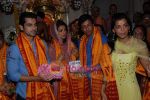 Arjan Bajwa, Priyanka Chopra, Mugdha Godse and Fashion star cast visit Siddhivinayak temple on 11th September 2008 (3).JPG