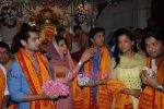 Arjan Bajwa, Priyanka Chopra, Mugdha Godse and Fashion star cast visit Siddhivinayak temple on 11th September 2008 (9).JPG
