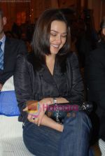 Preity Zinta at Prestigious Silver Jubilee Global Awards Function 2008 in Mumbai on 19 September 2008 (10).JPG