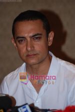 Aamir Khan at Press Conference for the Oscar annuncement of Tare Zameen Par on 23rd September 2008 (18).JPG
