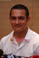 Aamir Khan at Press Conference for the Oscar annuncement of Tare Zameen Par on 23rd September 2008 (22).JPG