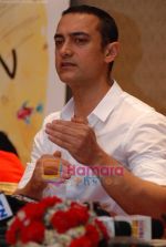 Aamir Khan at Press Conference for the Oscar annuncement of Tare Zameen Par on 23rd September 2008 (28).JPG