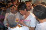 Shahrukh Khan goes for sheri at 3.30 a.m on Sunday 28th September 2008 (23).JPG