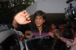 Shahrukh Khan at Eid Celebration in Farah Khans house, Andheri, Mumbai on 2nd october 2008 (5).JPG