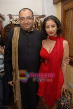 Manisha Koirala at Shahid Aamir_s Cypress event in Bandra, Mumbai on 6th october 2008 (9).JPG