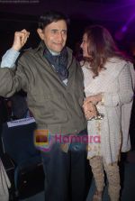 Dev Anand, Tina Ambani at Tina Ambani_s Harmony Awards in Ravindra Natya Mandir on 8th october 2008 (5).JPG