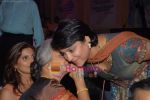 Waheeda Rehman, Priya Dutt at Tina Ambani_s Harmony Awards in Ravindra Natya Mandir on 8th october 2008 (4).JPG