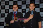 Aamir Khan launches new recordbale set tob box for Tata Sky in Grand Hyatt on 14th October 2008 (31).JPG
