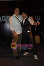 Vinay Pathak, Kailash Kher at Dasvidaniya film music launch in JW Marriott on 16th October 2008 (5).JPG