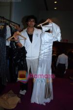 at Lakme Fashion Week fittings with designer Nandita Thirani and Swapnil Shinde in NCPA on 18th October 2008 (35).JPG