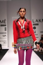 Model walks the ramp for Falguni and Shane Peacock  Show at Lakme Fashion Week (4).jpg