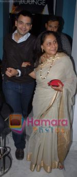 nachiket, Jaya Bachchan at Nachiket Barve show with designer Nikash Tawadey show at Lakme Fashion Week.JPG