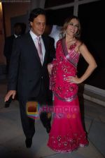 Elizabeth Hurley, Arun Nayar at an event to create Breast Cancer awareness in Taj Hotel on 23rd October 2008 (118).JPG