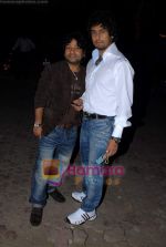 Sonu Nigam, Kailash Kher at singer Madhushree_s birthday in D Ultimate Club on 3rd November 2008 (3).JPG