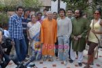 Shaan, Ustad Ghulam Mustafa Khan, Sonu Nigam, Ismail Darbar, Mouli Dave  at the Mahurat of Film Tomorrow in Sound City, Empire House, Andheri W on 12th November 2008 (75).JPG