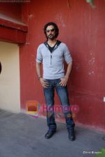 Kunal Kapoor at the launch of Commando Boot Camp int Bombay 72� east on 13th November 2008 (9).JPG