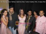 Kim Sharma, Kashmira Shah, Tarun Tahiliani, Ajaay Modi, Tushar Unadkat at the Bollwood Fashion Event of Masala Weedings on 23rd November 2008 (13).jpg