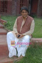 Mukesh Khanna on the Sets of Kal Hamara Hai TV Serial on 1st December 2008(12).JPG