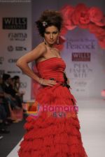 Models Showcasing Designs of Falguni and Shane at the Peack event during Wills Fashion Week on Oct 16, 2008 (16).JPG