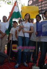 Dia Mirza at Lok Satta Andolan march in Gateway Of India on 6th December 2008 (51).JPG
