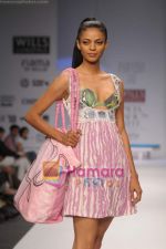 Model walk the ramp for Parvesh and Jai at Wills Fashion Week (18).JPG