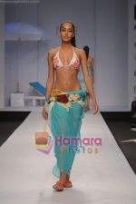 Model walk the ramp for Parvesh and Jai at Wills Fashion Week (9).JPG