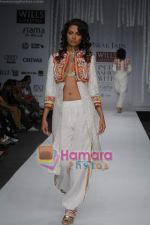 Model walk the ramp for Payal Jain at Wills Fashion Week (4).JPG