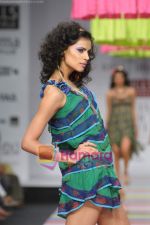 Model walk the ramp for Rina Dhaka at Wills Fashion Week (19).JPG