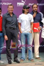 Dino Morea at the launch of Puma_s new collection in Vie Lounge on 11th December 2008 (11).JPG