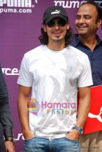 Dino Morea at the launch of Puma_s new collection in Vie Lounge on 11th December 2008 (12).JPG