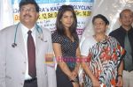 Priyanka Chopra at Multispeciality Medical Camp in Kasturi Polyclinic, Andheri, Mumbai on 13th December 2008 (49).JPG