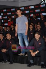 Aamir Khan at Ghajini hair style competition in IMAX on 15th December 2008 (24).JPG