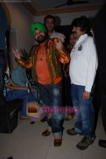 Daler Mehndi at the song recording of _Jaago India_ as part of Mission Shanti in Sound City on 17th December 2008 (27).JPG