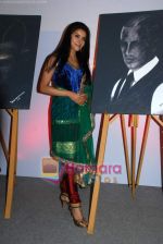 Asin Thottumkal at INOX where paintings by Salman Khan for Ghajni were unveiled in INOX, Nariman Point on 23rd December 2008 (16).JPG