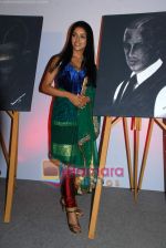 Asin Thottumkal at INOX where paintings by Salman Khan for Ghajni were unveiled in INOX, Nariman Point on 23rd December 2008 (17).JPG