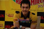 Aamir Khan on the sets of Radio Mirchi 98.3 FM in Mahalaxmi on 27th December 2008 (10).JPG