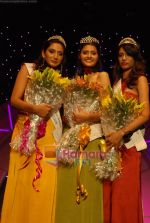 Ragini Dwivedi, Faith Pandey, Zara Shah at Femina Miss India South on 1st January 2009 (25).JPG