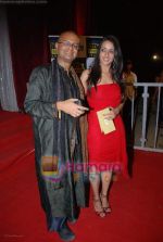 Raima Sen, Rituparno Ghosh at Nokia 15th Annual Star Screen Awards 2008 on 14th Jan 2009 (4).JPG