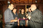 Himmalay dassani  with Vinod Gupta  Pappu at Sheeba_s party for family on 15th Jan 2009_.jpg